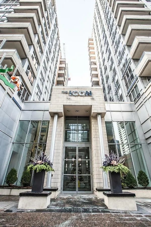 Aoc Suites - Heart Of Downtown Condo Toronto 4*,  Canada