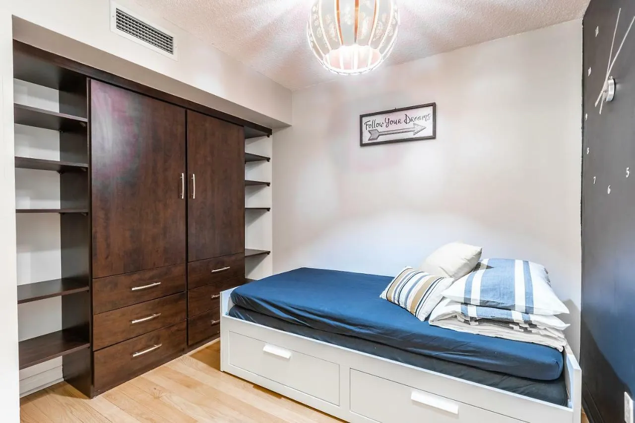 Aoc Suites - Heart Of Downtown Condo Toronto Aparthotel