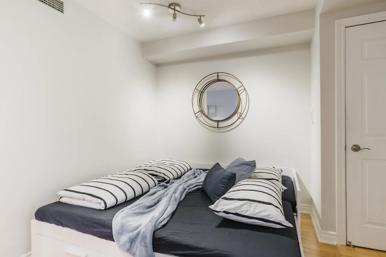 *** Aparthotel Aoc Suites - Heart Of Downtown Condo Toronto Canada