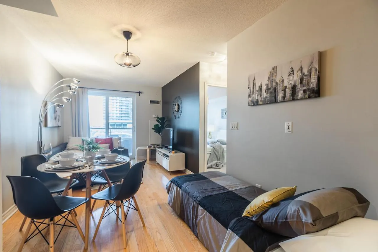 Aoc Suites - Heart Of Downtown Condo Toronto Aparthotel