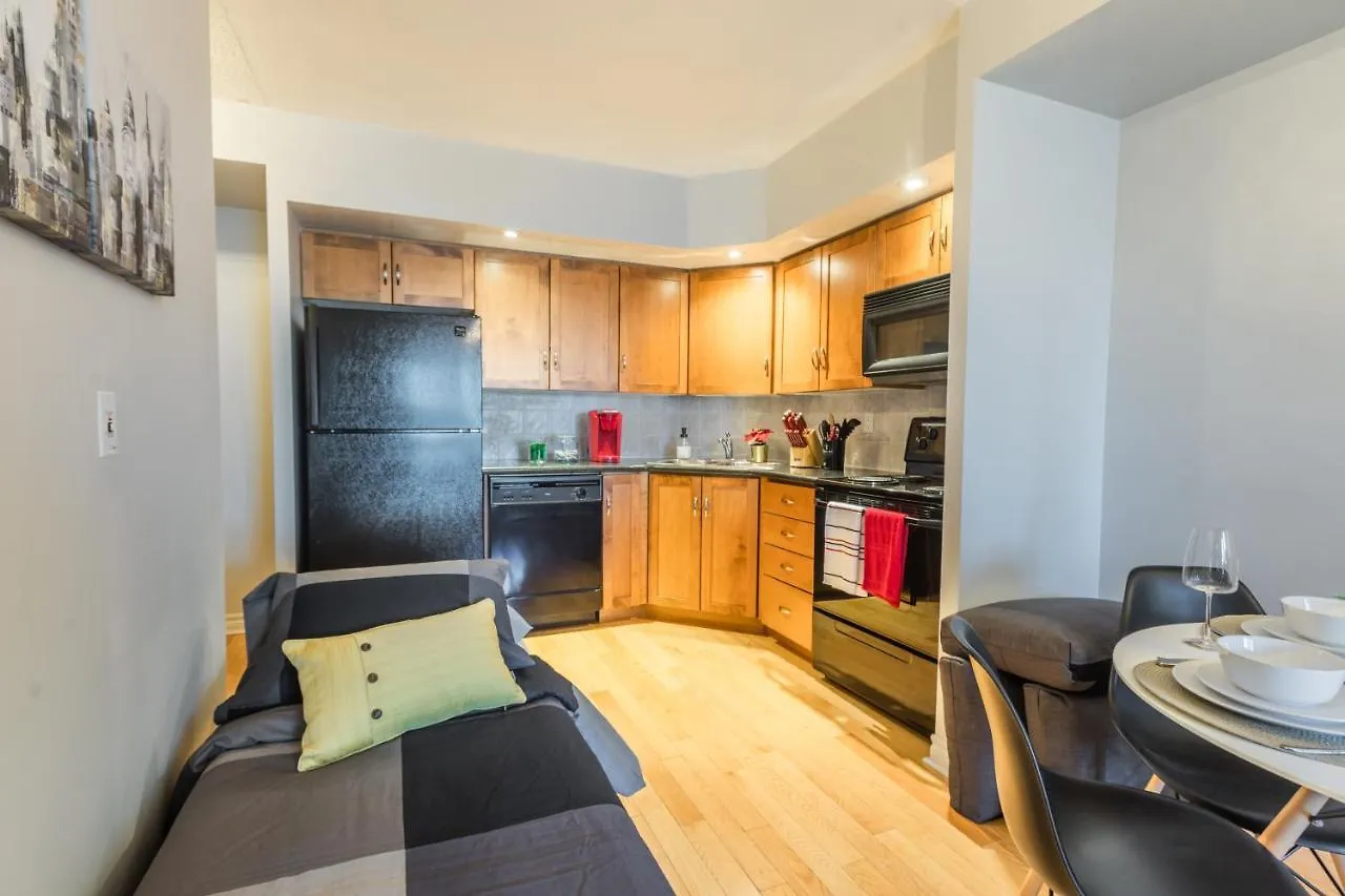 Aparthotel Aoc Suites - Heart Of Downtown Condo Toronto