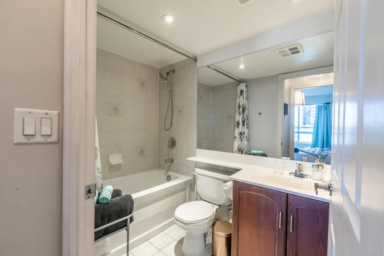 Aoc Suites - Heart Of Downtown Condo Toronto